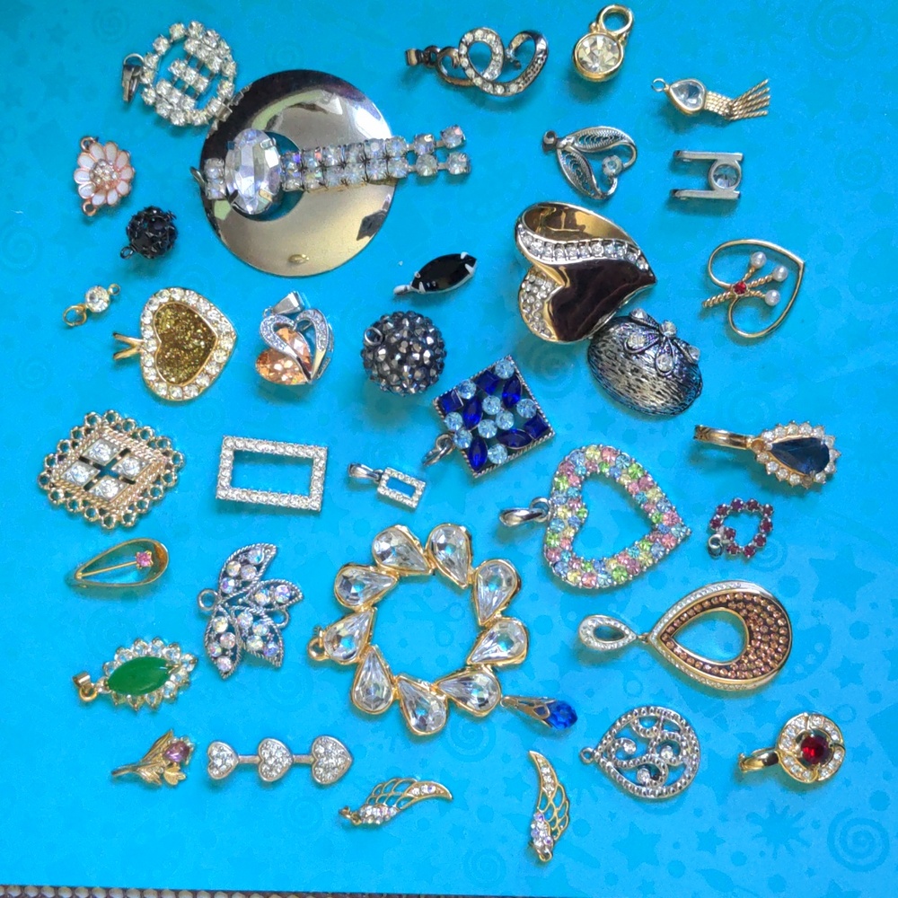 A414 Thirty-Six Rhinestone Pendants